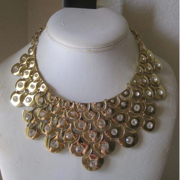 GRAZIANO GOLD BIB NECKLACE WITH RHINESTONES - Picture 1 of 6